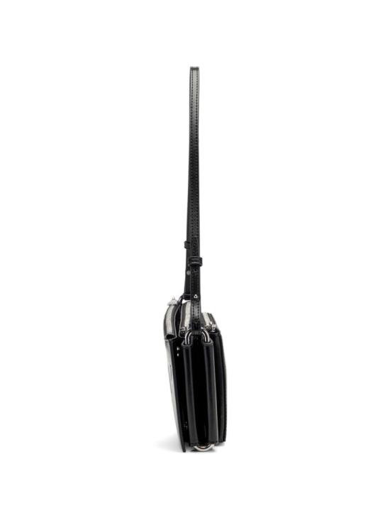 26SS 디젤 플래그-D 모듈러 로고 엠보스드 숄더백 X10713 P8822 T8013 Black - DIESEL