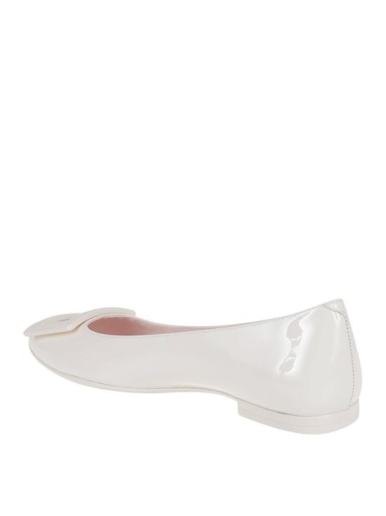 26SS 로저비비에 U 룩 발레리나 플랫 RVW66834910D1PC019 White - ROGER VIVIER