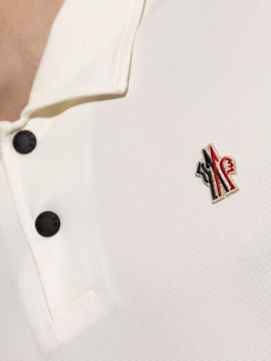 26SS 몽클레어 폴로 티셔츠 L10978A0000489AVZ034 White - MONCLER