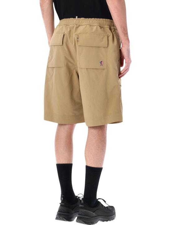 26SS 몽클레어 숏팬츠 2B00003597SL 23L BEIGE - MONCLER