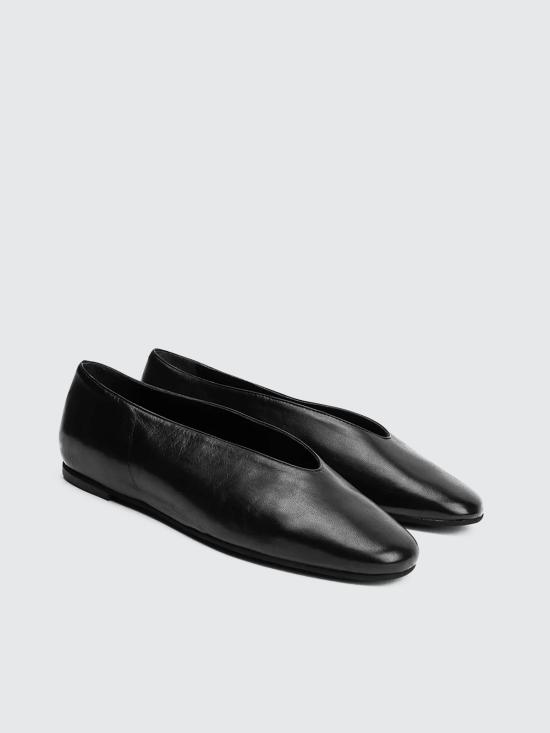 26SS 포에베 플랫 슈즈 NFITTI02PORTONERO Black - POEVE