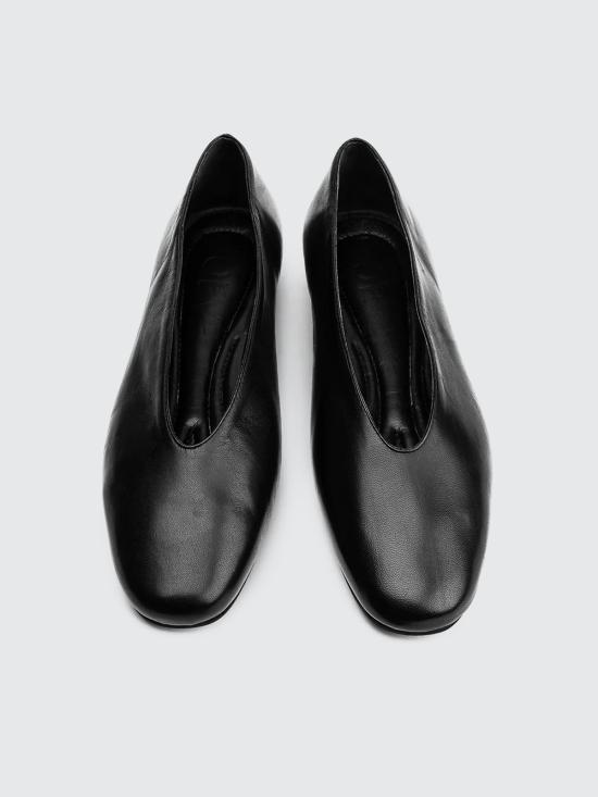 26SS 포에베 플랫 슈즈 NFITTI02PORTONERO Black - POEVE