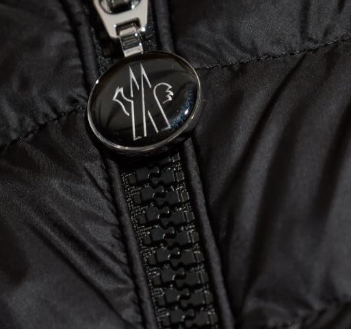 26SS 몽클레어 베스트 L10931A00087597YF 999 BLACK - MONCLER