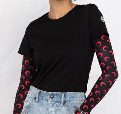 26SS 몽클레어 로고 패치 코튼 저지 티셔츠 L10938C73200V8058 999 BLACK - MONCLER