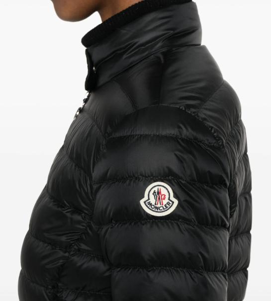 26SS 몽클레어 숏패딩 L10931A00086597YF 999 BLACK - MONCLER