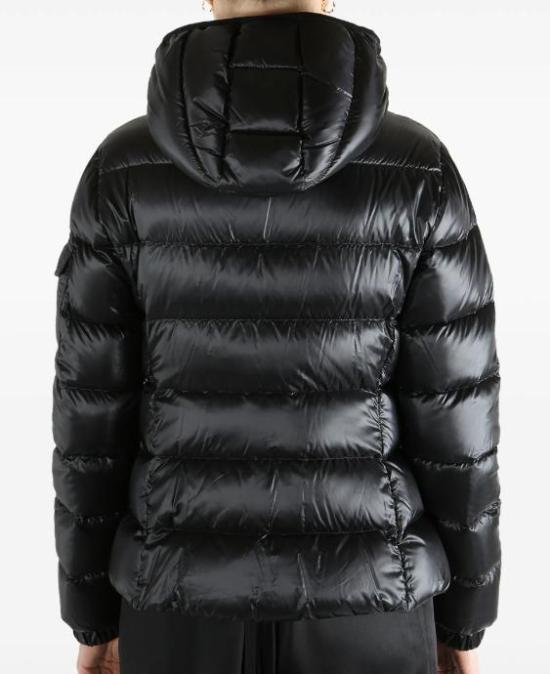 26SS 몽클레어 숏패딩 L10931A00097597YG 999 BLACK - MONCLER