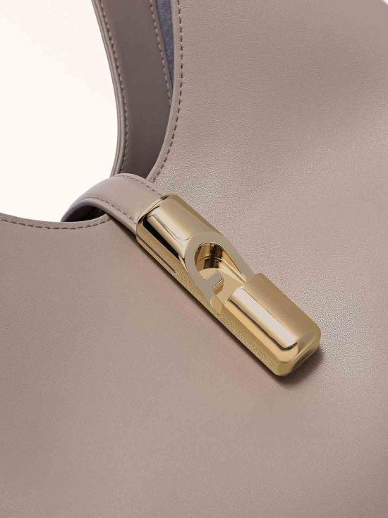 26SS 훌라 숄더백 WB01499BX31044488S Light Beige - FURLA