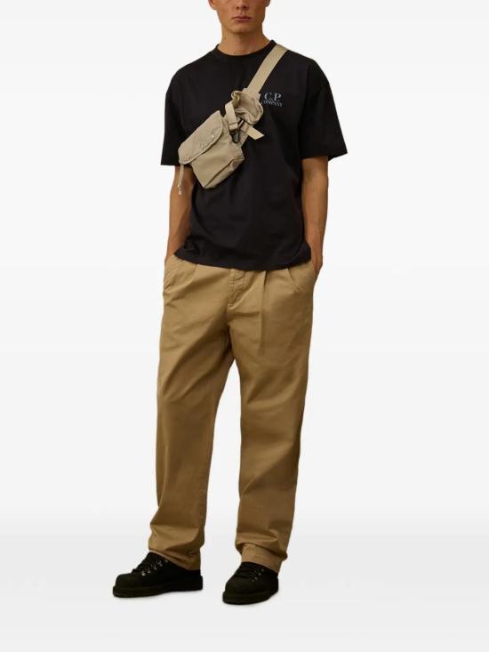 26SS 씨피 컴퍼니 30/1 저지 숏슬리브 로고 티셔츠 20CMTS086A005100W888 BLUE - C.P. COMPANY