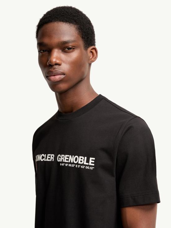 26SS 몽클레어 반팔 티셔츠 L10978C0001789AW1 999 BLACK - MONCLER