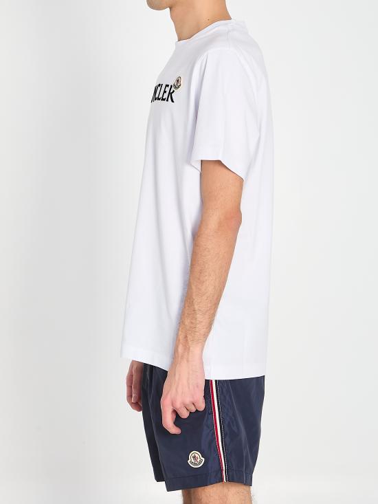 26SS 몽클레어 반팔 티셔츠 L10918C000678390T 001 WHITE - MONCLER