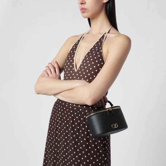 26SS 발렌티노 가라바니 클러치/파우치 8W0P0AX8SNP 0NO BLACK - VALENTINO GARAVANI