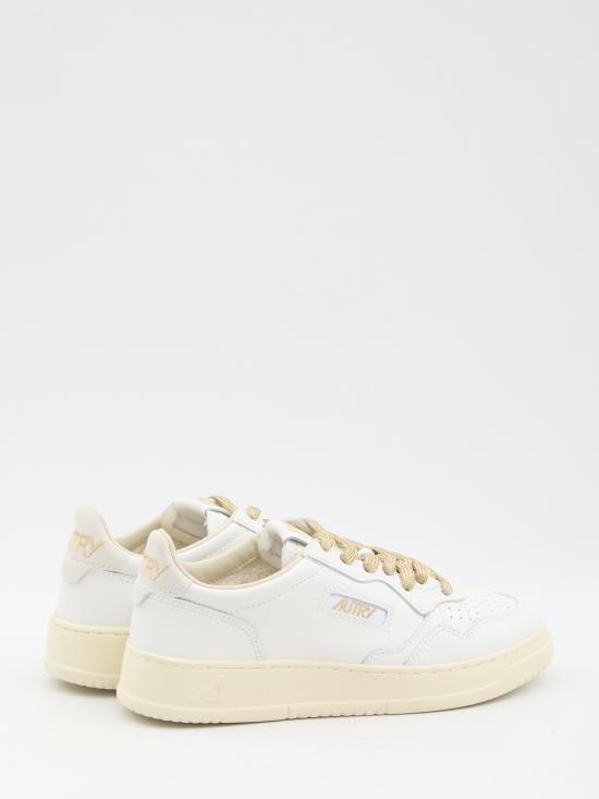 26SS 오트리 메달리스트 로우 스니커즈 AULWSW01 WHITE - AUTRY