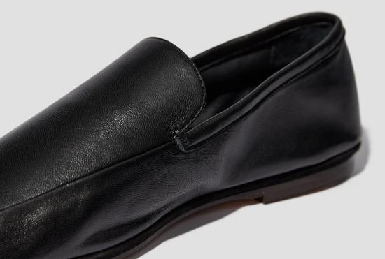 26SS 르메르 로퍼 야외용 슬리퍼 - 광택 있는 나파 양가죽 FO0288 LL0023 블랙 - LEMAIRE