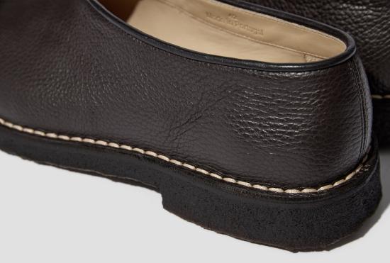 26SS 르메르 로퍼 파이핑 처리된 크레이프 슬리퍼 - 그레인드 소가죽 FO0292 LL205 다크 브라운 - LEMAIRE