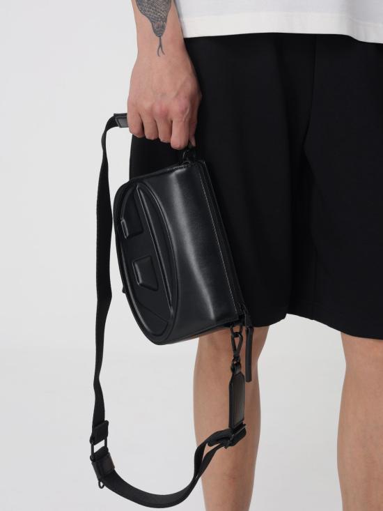 26SS 디젤 크로스백 X10223PR818 T8013 Black - DIESEL