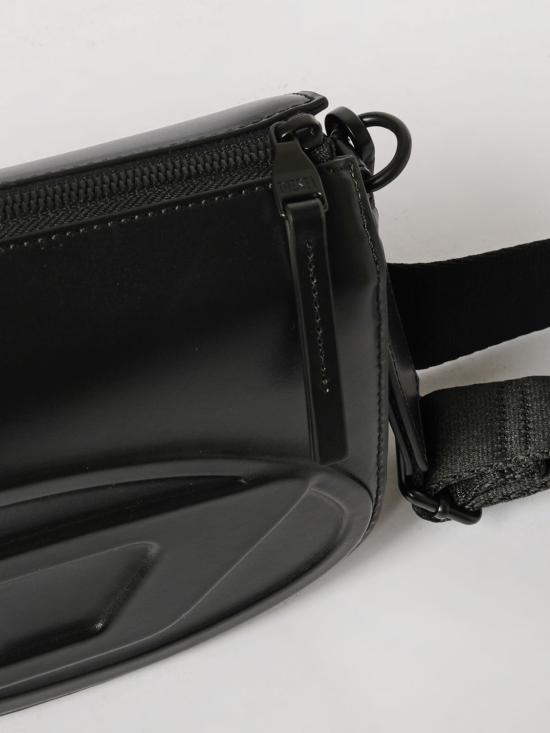 26SS 디젤 크로스백 X10223PR818 T8013 Black - DIESEL