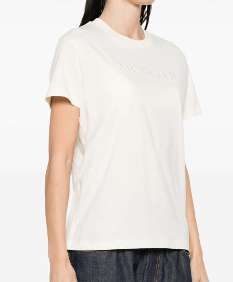 26SS 몽클레어 자수 토널 로고 코튼 티셔츠 L10938C0002189AUO 037 WHITE - MONCLER