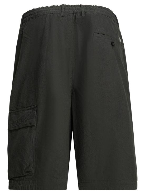 26SS 씨피 컴퍼니 스트레치 사틴 카고 렌즈 쇼츠 20CMBE127A110325G921 Grey - C.P. COMPANY