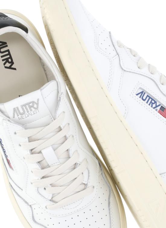 26SS 오트리 메달리스트 로우 스니커즈 AULM LL22WHT BLACK White - AUTRY