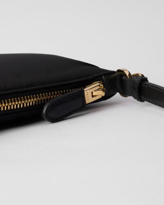 26SS 프라다 클러치/파우치 1NE545VOOO2C05 F0002 NERO - PRADA