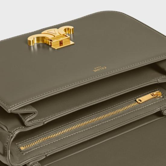 26SS 셀린느 클래식 트리옹프백 187363BF4 15BC GOLDEN KHAKI - CELINE