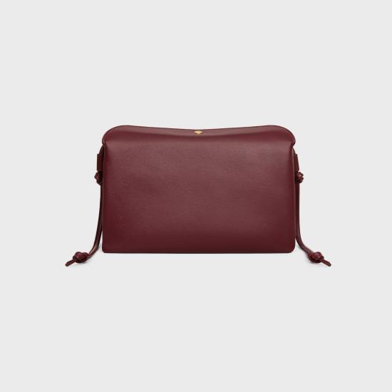 26SS 셀린느 트리오 플랩백 스무스 램스킨 10P862O86 28PO SYRAH - CELINE