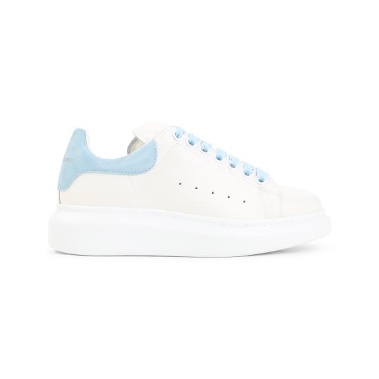 26SS 알렉산더 맥퀸 오버사이즈드 스니커즈 553770 WIAIH 9412 WHITE POWDER BLUE - ALEXANDER MCQUEEN