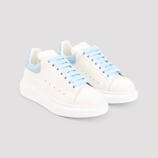 26SS 알렉산더 맥퀸 오버사이즈드 스니커즈 553770 WIAIH 9412 WHITE POWDER BLUE - ALEXANDER MCQUEEN