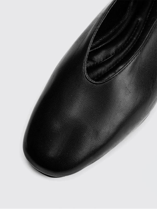 26SS 포에베 플랫 슈즈 NFITTI02PORTO Nero Black - POEVE