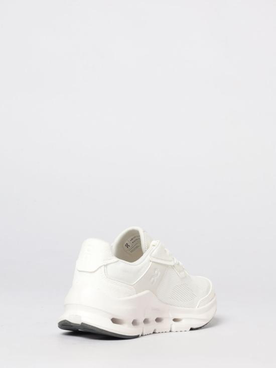 26SS 온 러닝 스니커즈 3WF30070202 White - ON RUNNING