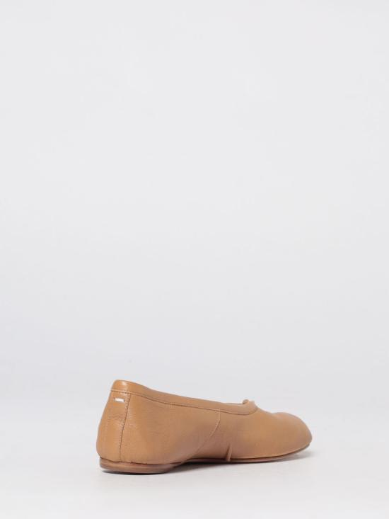 26SS 마르지엘라 플랫 슈즈 S58WZ0127P6378 T4091 Beige - MAISON MARGIELA