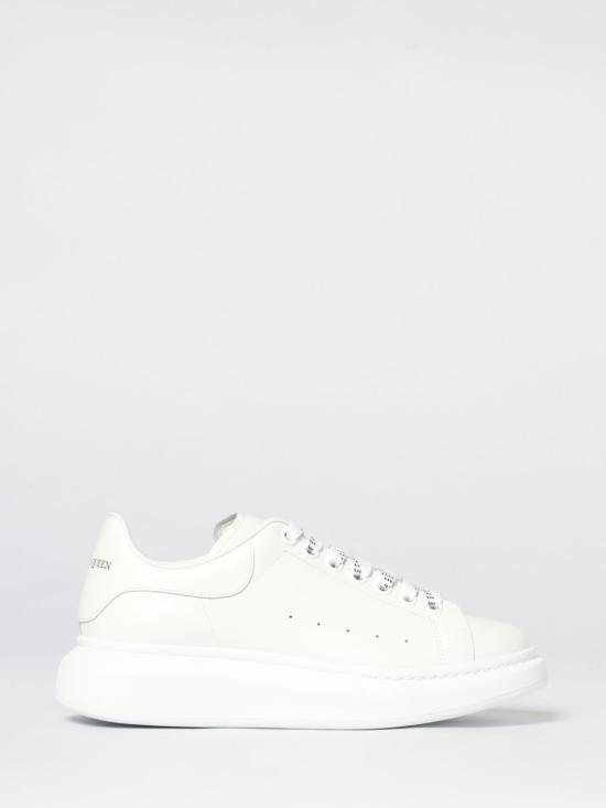 26SS 알렉산더 맥퀸 오버사이즈 드 스니커즈 553680WIAIG 9007 White 1