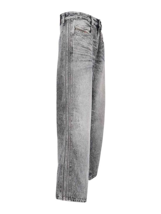 26SS 디젤 RELAXED 1997 D-ENIM- 데님 팬츠 A2024209P1102 Grey - DIESEL
