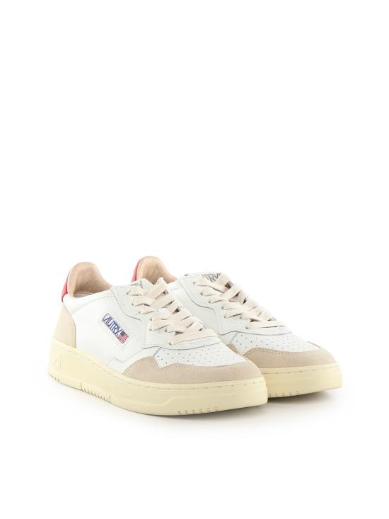 26SS 오트리 메달리스트 로우 스니커즈 AULM LS43 White - AUTRY