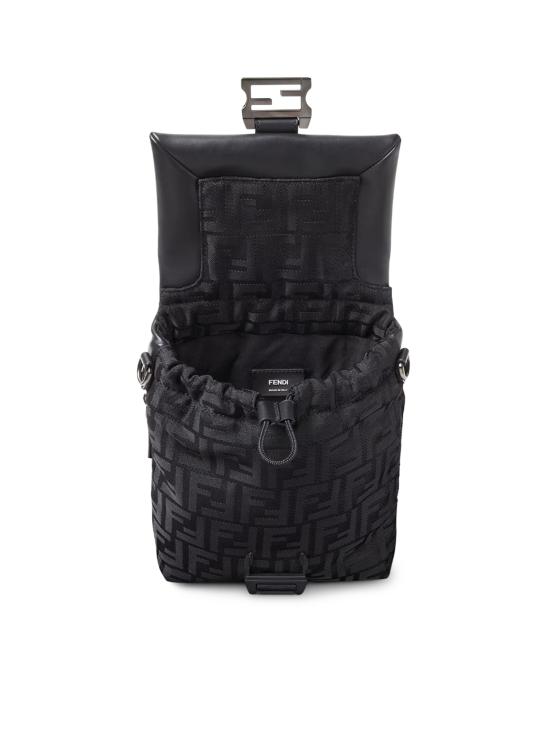 26SS 펜디 플럭스 레더 FF 나일론 크로스백 7VA673 AVC6F0SAJ BLACK - FENDI