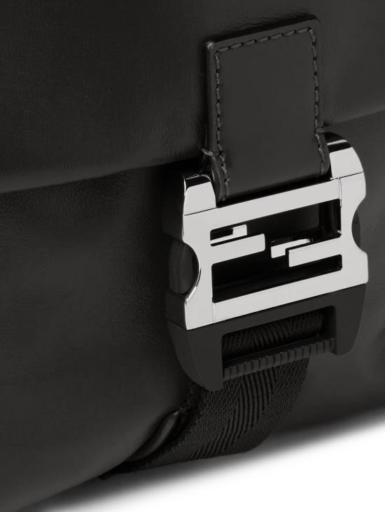 25FW 펜디 숄더백 7VA673 AV8BF17N7 Black - FENDI