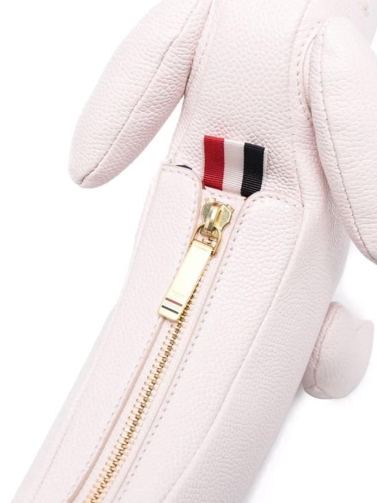 26SS 톰브라운 페블 그레인 헥터 바게트백 FAP341A00198680 LIGHT PINK - THOM BROWNE