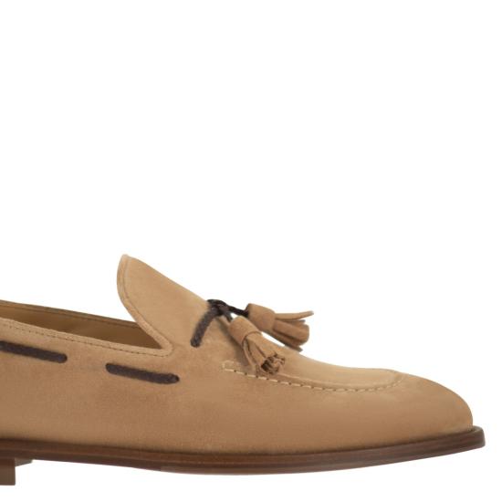 26SS 브루넬로 쿠치넬리 태슬 스웨이드 소프트 로퍼 MZUCCLB744 BEIGE - BRUNELLO CUCINELLI
