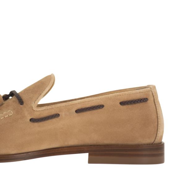 26SS 브루넬로 쿠치넬리 태슬 스웨이드 소프트 로퍼 MZUCCLB744 BEIGE - BRUNELLO CUCINELLI