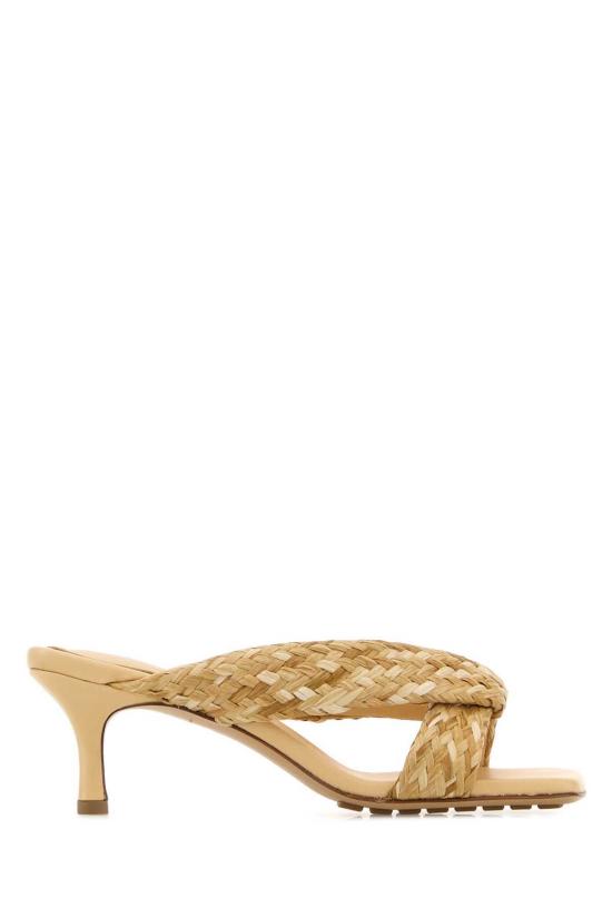  보테가베네타 뮬/슬리퍼 보테가 베네타 라피아 리바 뮬 마카다미아