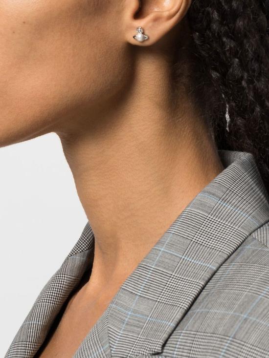 26SS 비비안웨스트우드 이어링 62010268 02P118P118 Platinum cream - VIVIENNE WESTWOOD