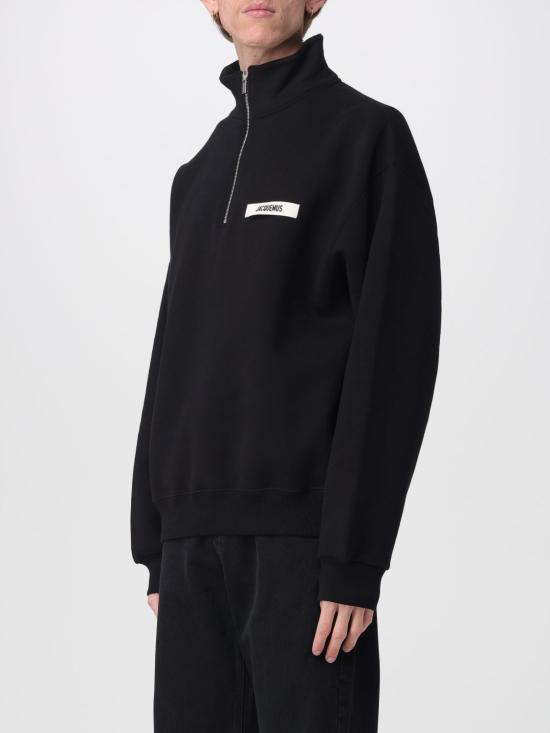 26SS 자크뮈스 하프 집업 스웨트 셔츠 SSM00313AJ00174 990 Black - JACQUEMUS