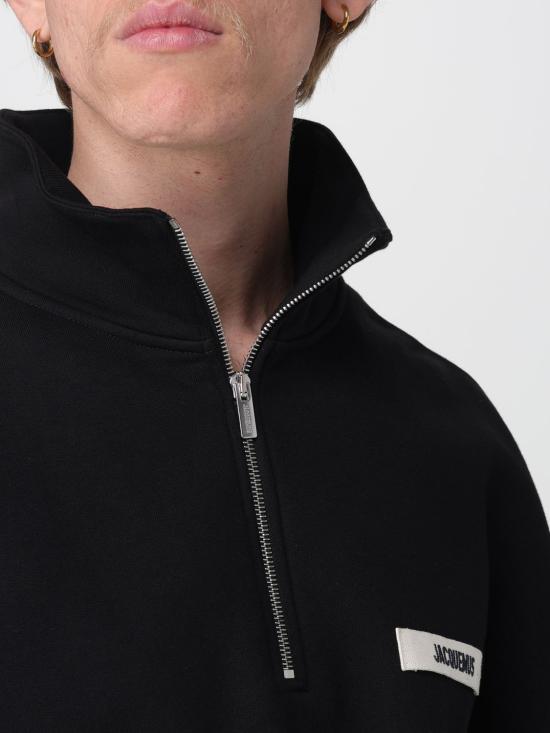 26SS 자크뮈스 하프 집업 스웨트 셔츠 SSM00313AJ00174 990 Black - JACQUEMUS