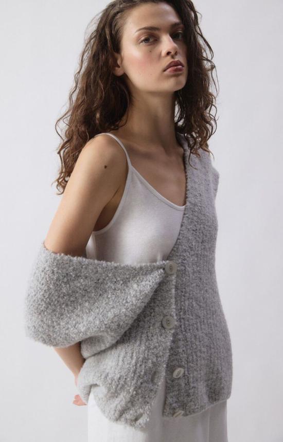  아메리칸 빈티지 베스트 졸리 스웨터