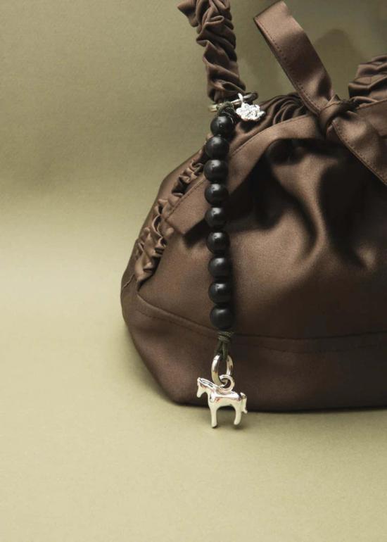  카라 유 키링 루나 호스 비즈 백 참 에버그린 - KARA YOO