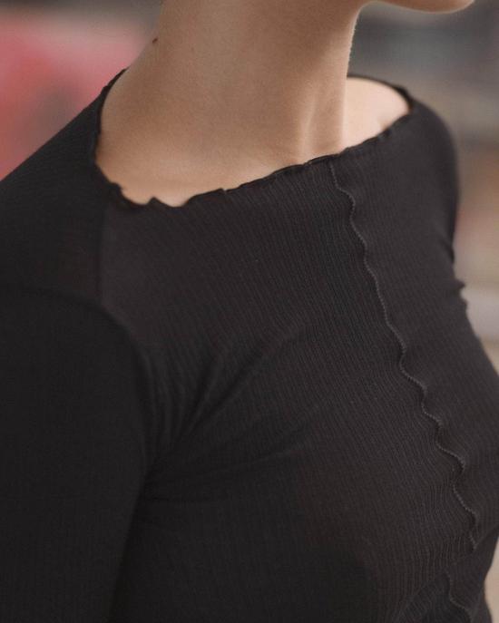  베이스레인지 긴팔 티셔츠 파마 - BASERANGE