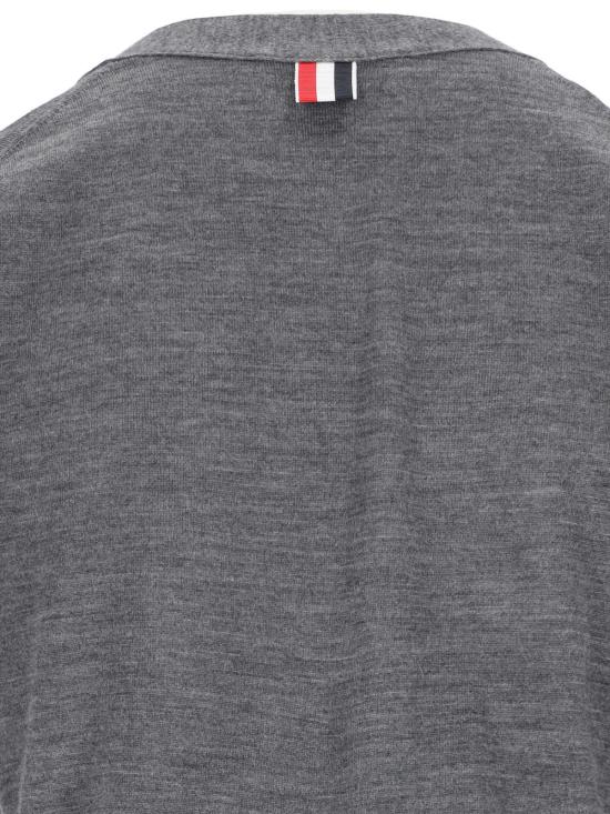  톰브라운 가디건 톰 브라운 4바 브이넥  그레이 - THOM BROWNE