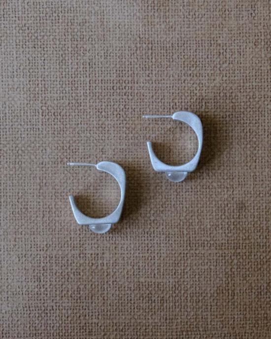  클래식 디자인스 이어링 사브린 귀걸이 - CKLASIC DESIGNS