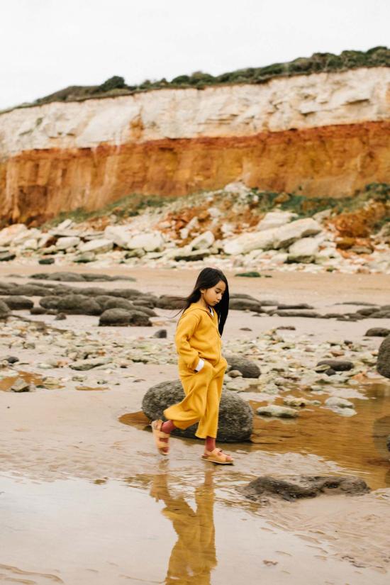  [키즈] Vild House of Little 트레이닝/조거 팬츠 키즈 빌드 하우스 오브 리틀 오가닉 니트 와이드 레그  다크 오커 - VILD HOUSE OF LITTLE