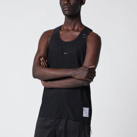 26SS 새티스파이 민소매 티셔츠 11004PL Black